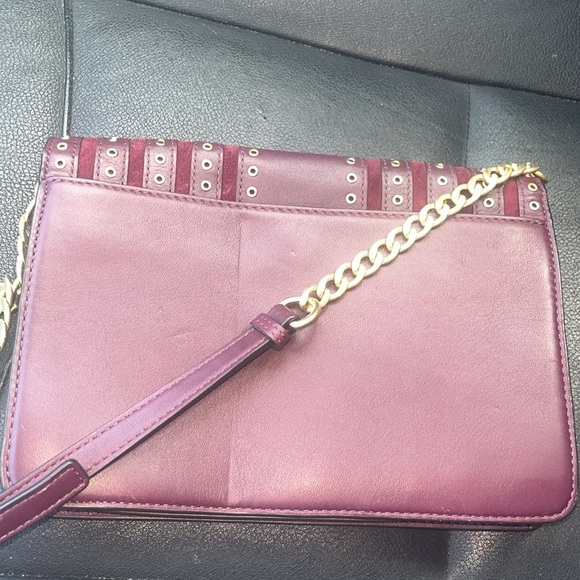 Michael Kors EUC no callouts Burgundy Crossbody Bag - Picture 8 of 15